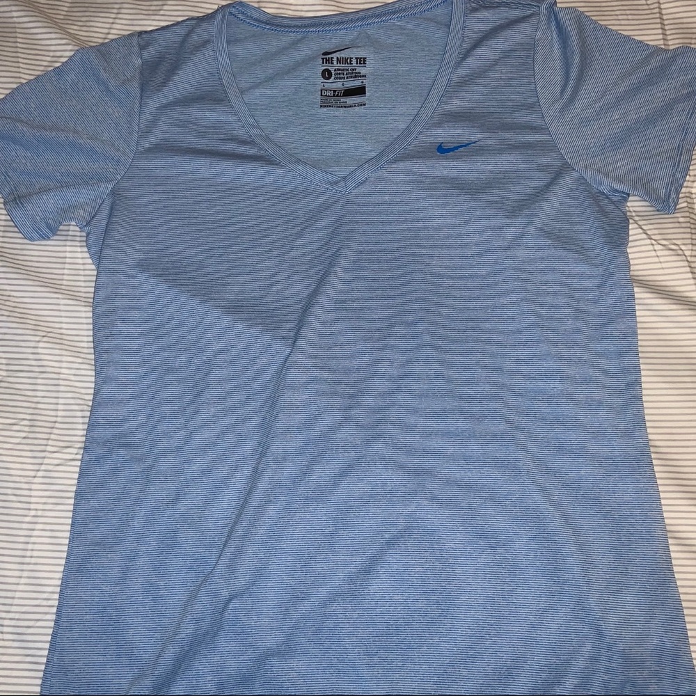 Women’s Nike Dri Fit shirt